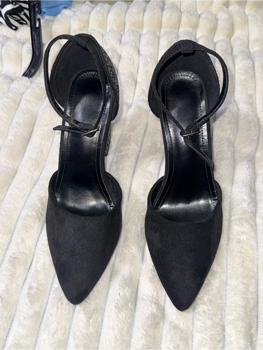 Black Ankle-Strap Pointed Toe Women’s Heels